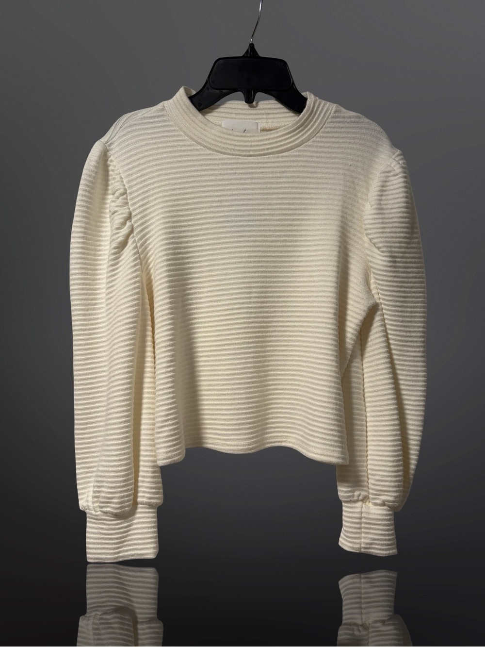 Sadie & Sage Cream Ribbed Knit Top